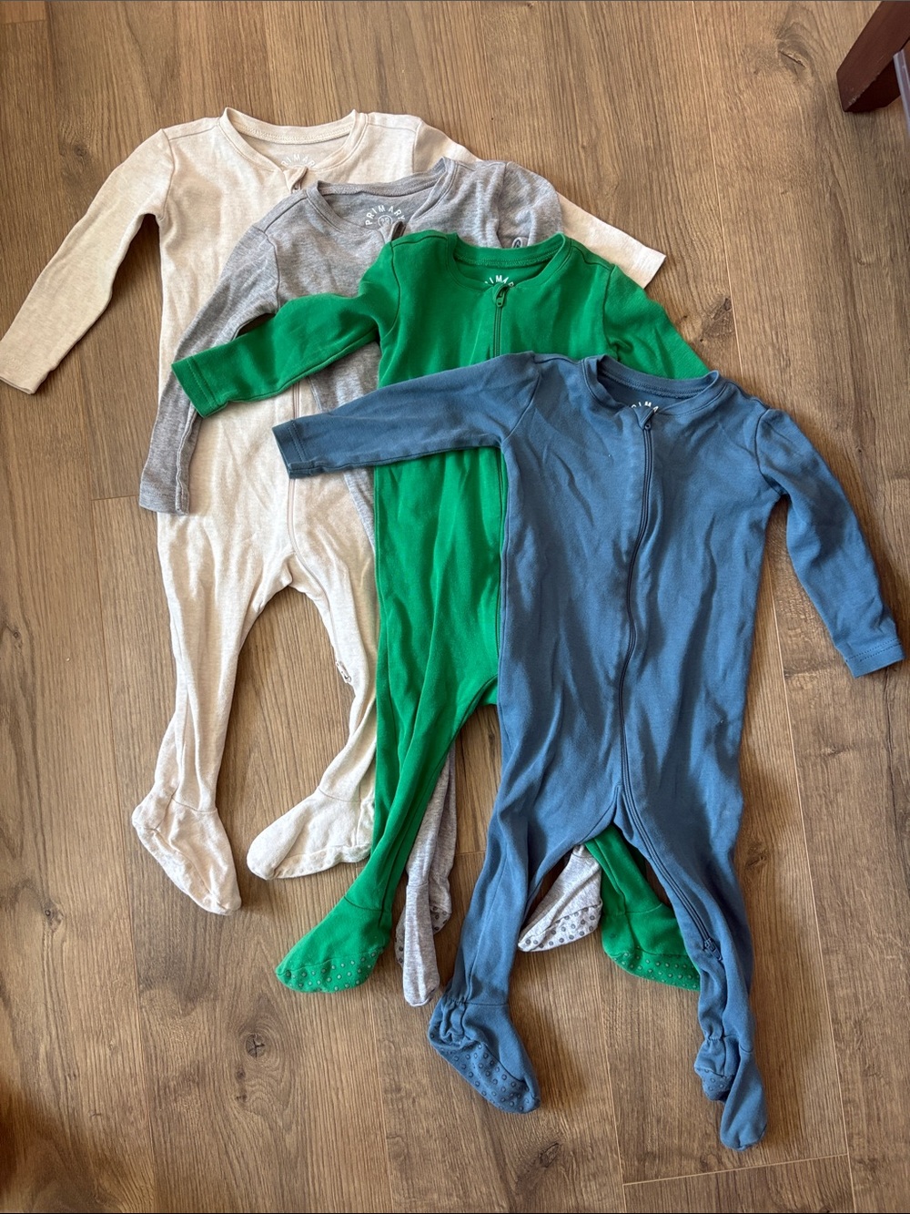 4 footies from PRIMARY size 9-12 months GUC